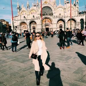 Meet your Posher, Sara